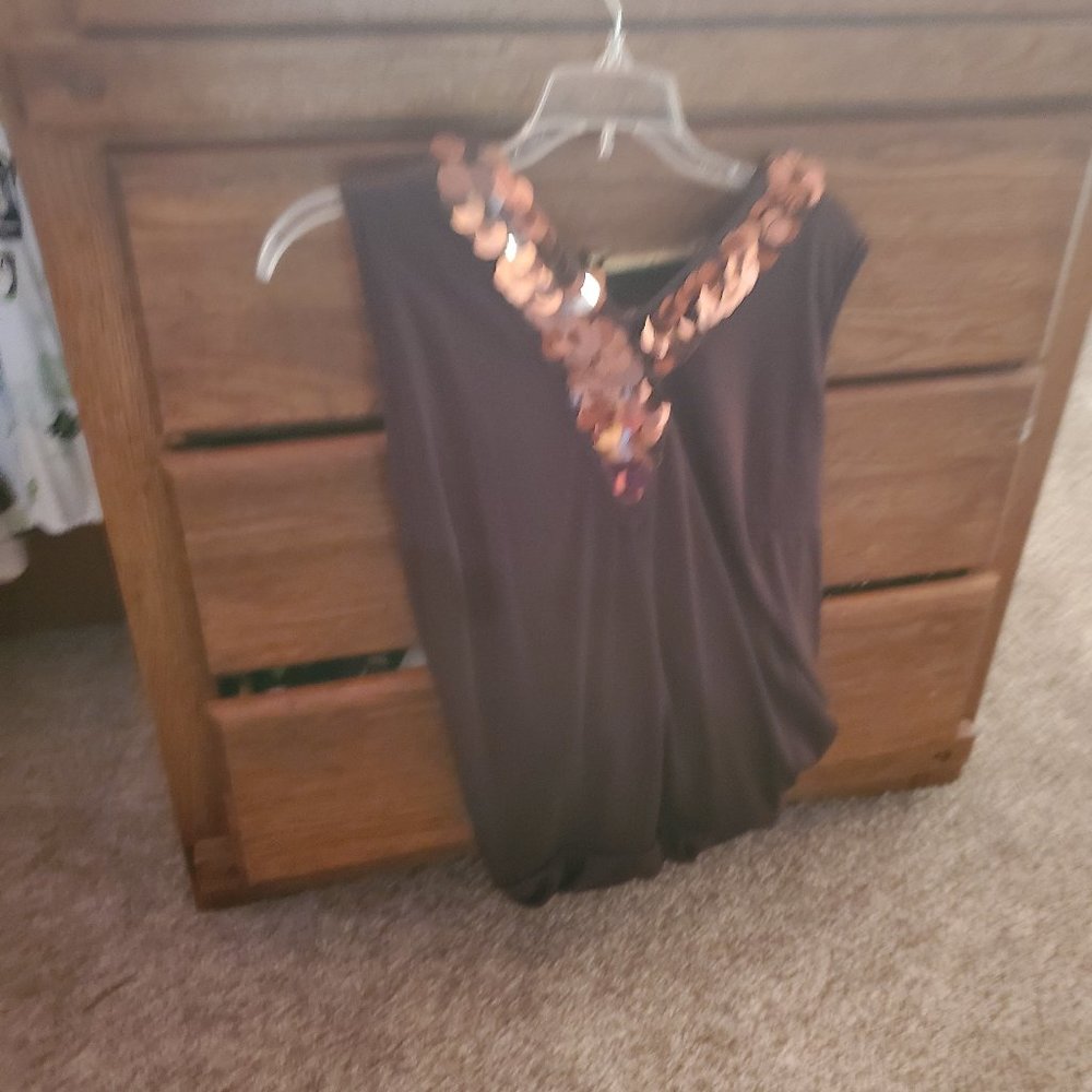 Sleeveless top
